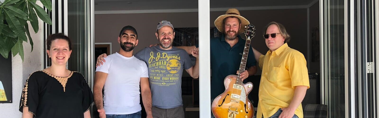 Oriental Jazz Quintett hilft mit Spendensammlung.