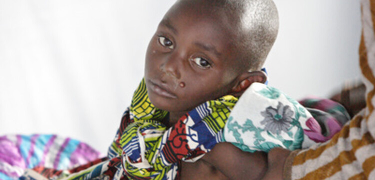 Kongo: Portrait eines kranken Jungen