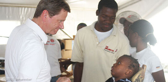 Erdbeben Haiti, Westerwelle besucht Hilfsprojekt