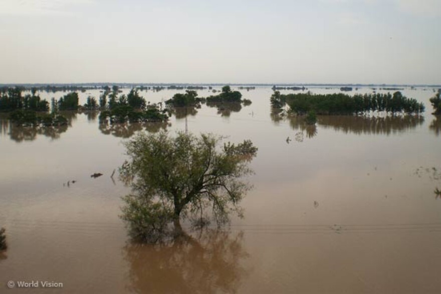 hochwasser Flut Pakistan: Überschwemmung