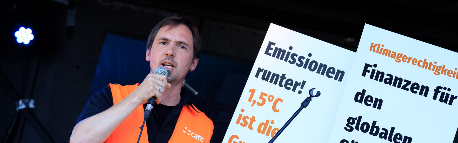 Sven Harmeling von der Hilfsorganisation CARE setzt sich für den Klimaschutz ein