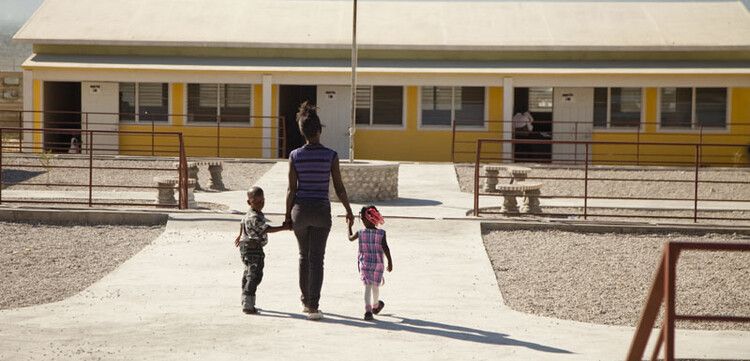 004-800-bildung-4 Neubau einer Schule nach dem Erdbeben in Haiti