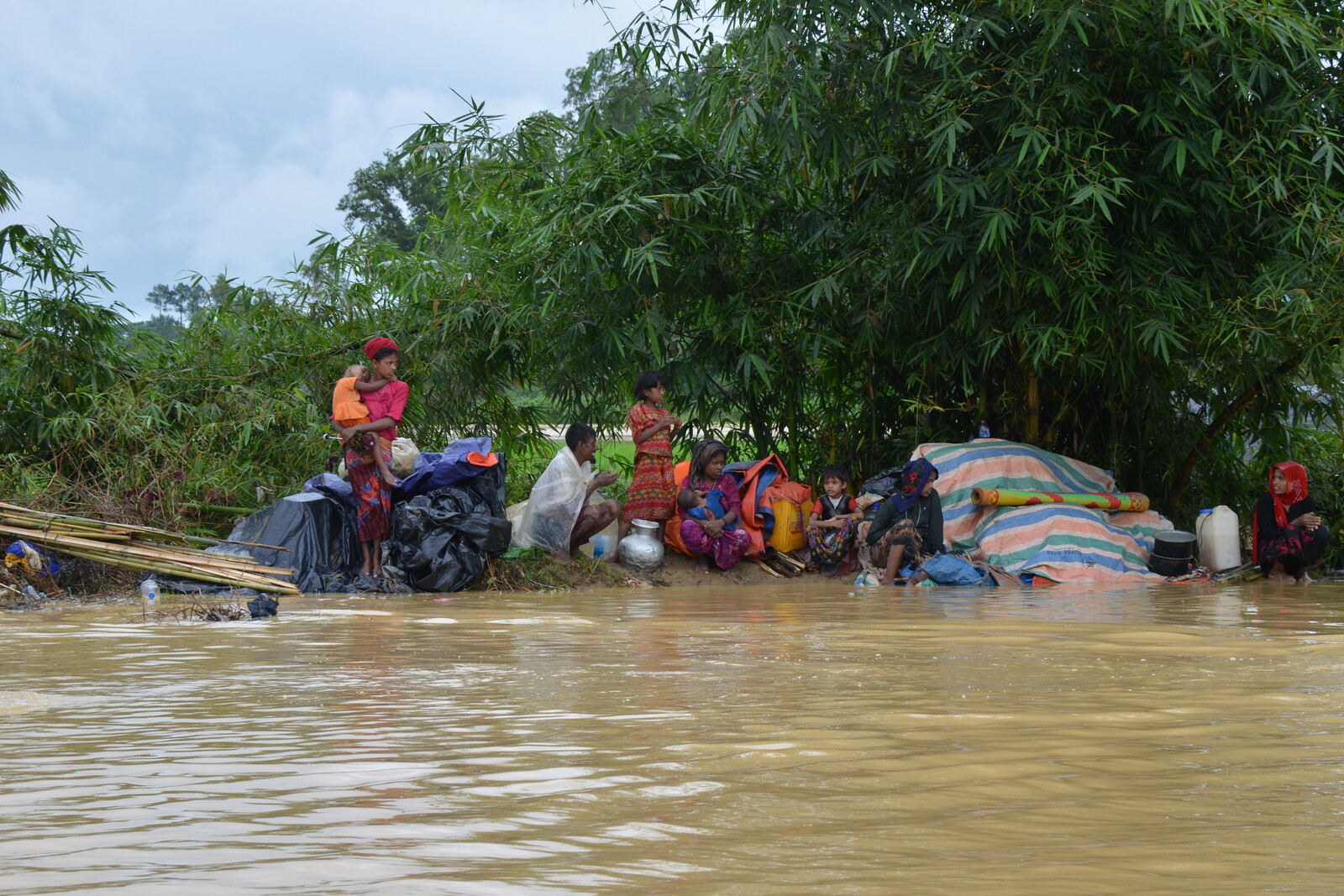 Rohingya auf der Flucht vor Hochwasser