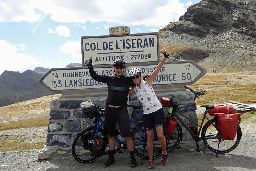 Johannes und Sarah auf dem Col de l’Iseran