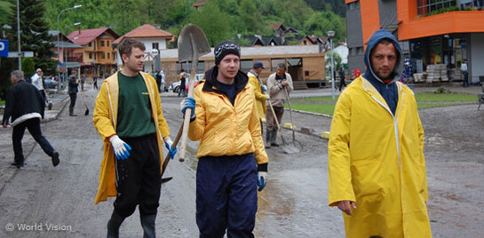 Hochwasser Balkan: Die Gefahr bleibt
