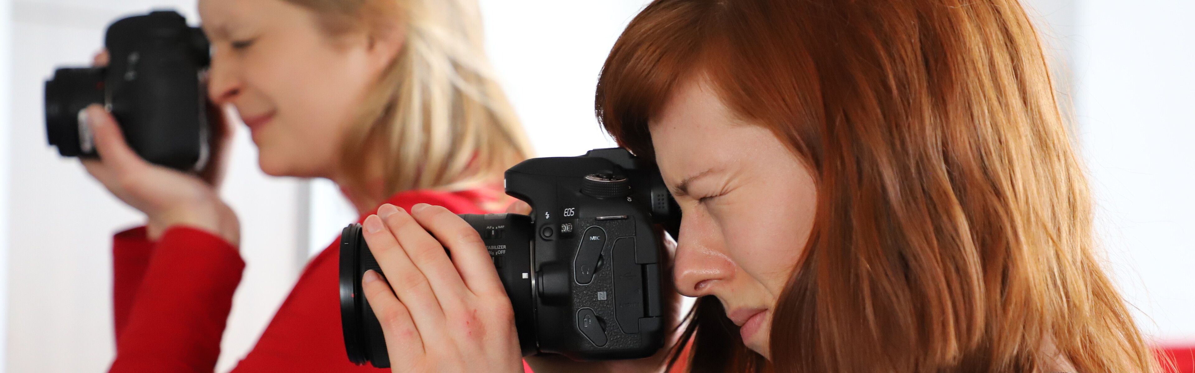 Teilnehmer des "Journalistenpreises Humanitäre Hilfe" beim Foto-Workshop.