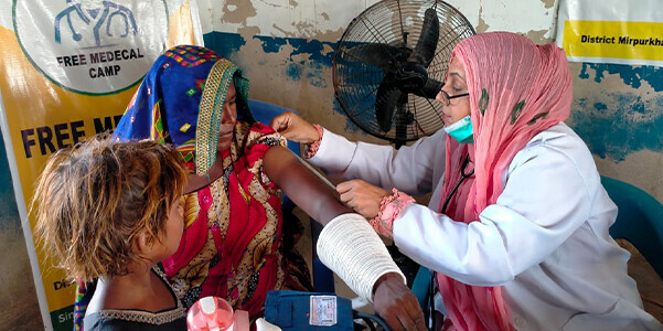 Nach den schweren Fluten leiden viele Menschen in Pakistan an Magen-Darm-Erkrankungen