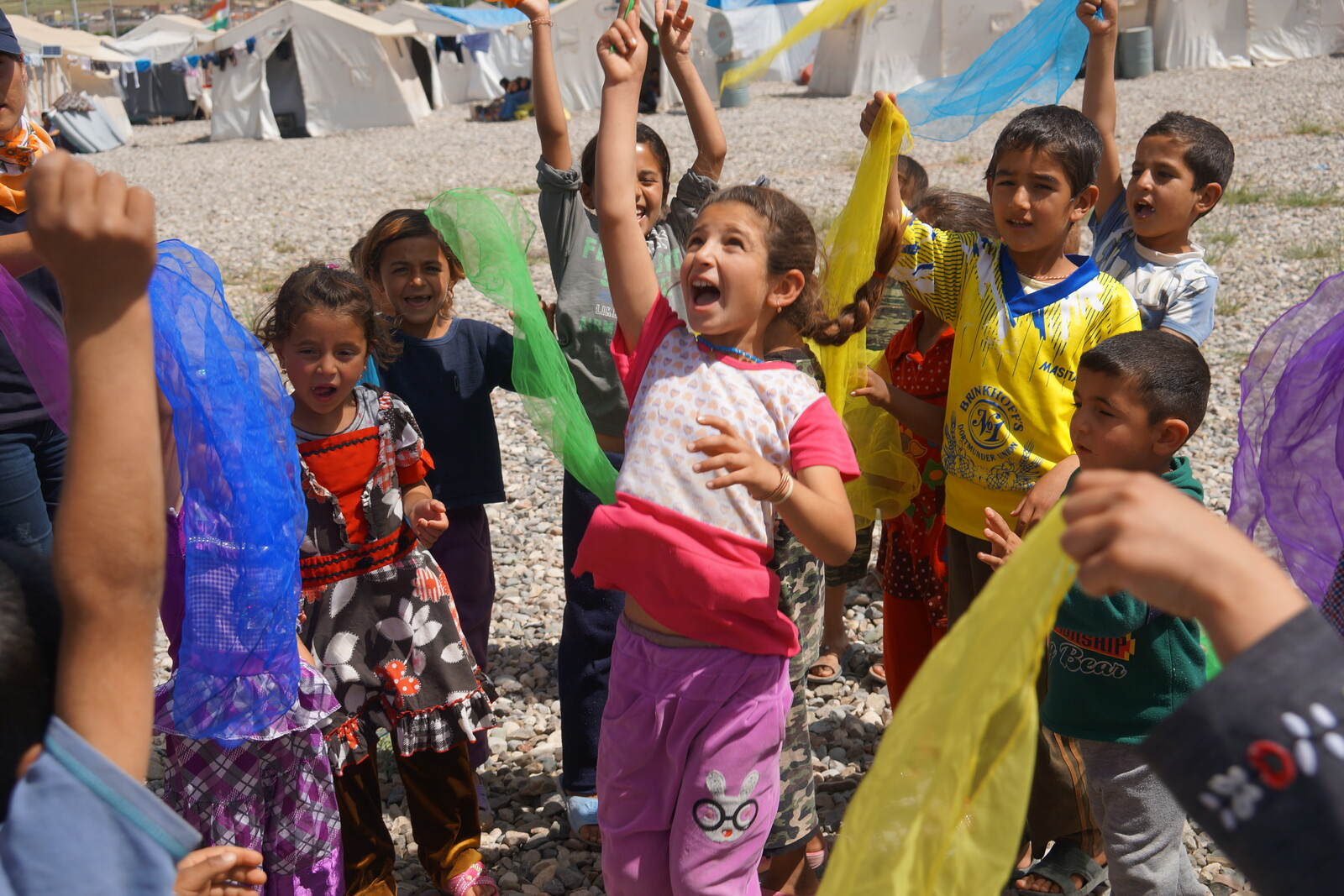 Kinder im Irak beim Spielen