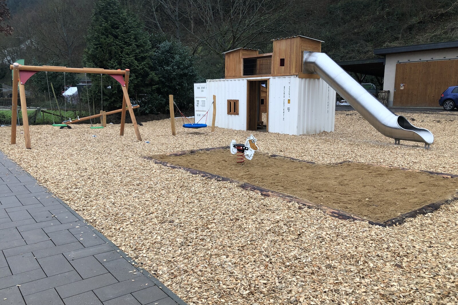 Für Kinder der Hochwasserkatastrophe entstand in Rech ein neuer Spielplatz