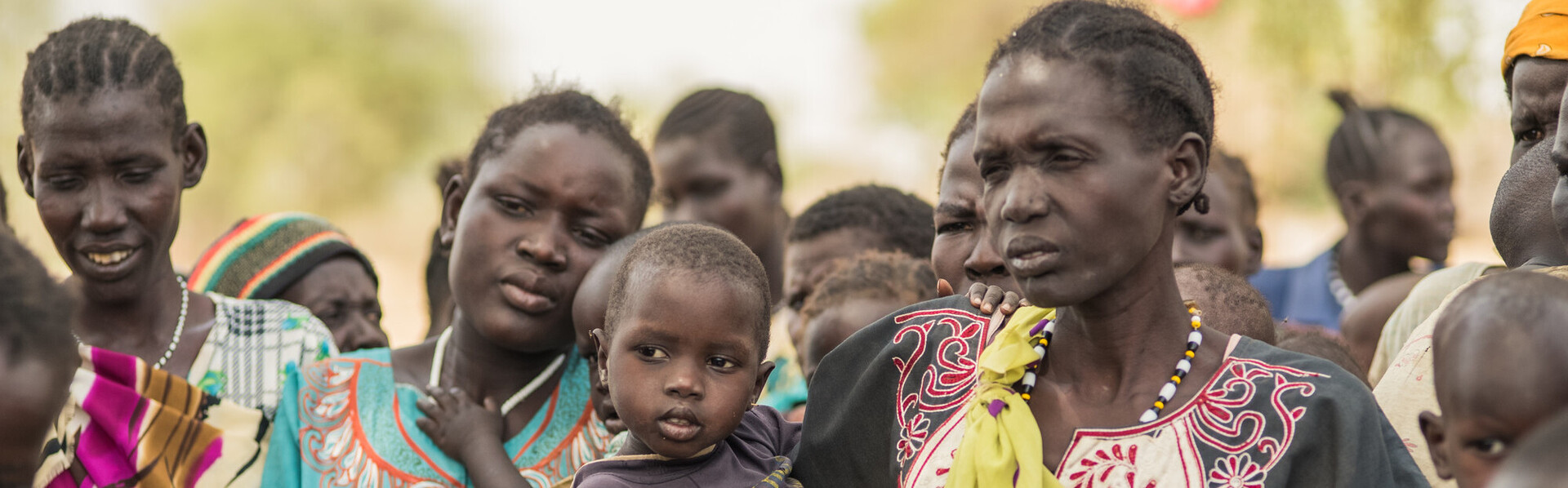 Frauen und Kinder im Südsudan, wo seit fünf Jahren Bürgerkrieg herrscht