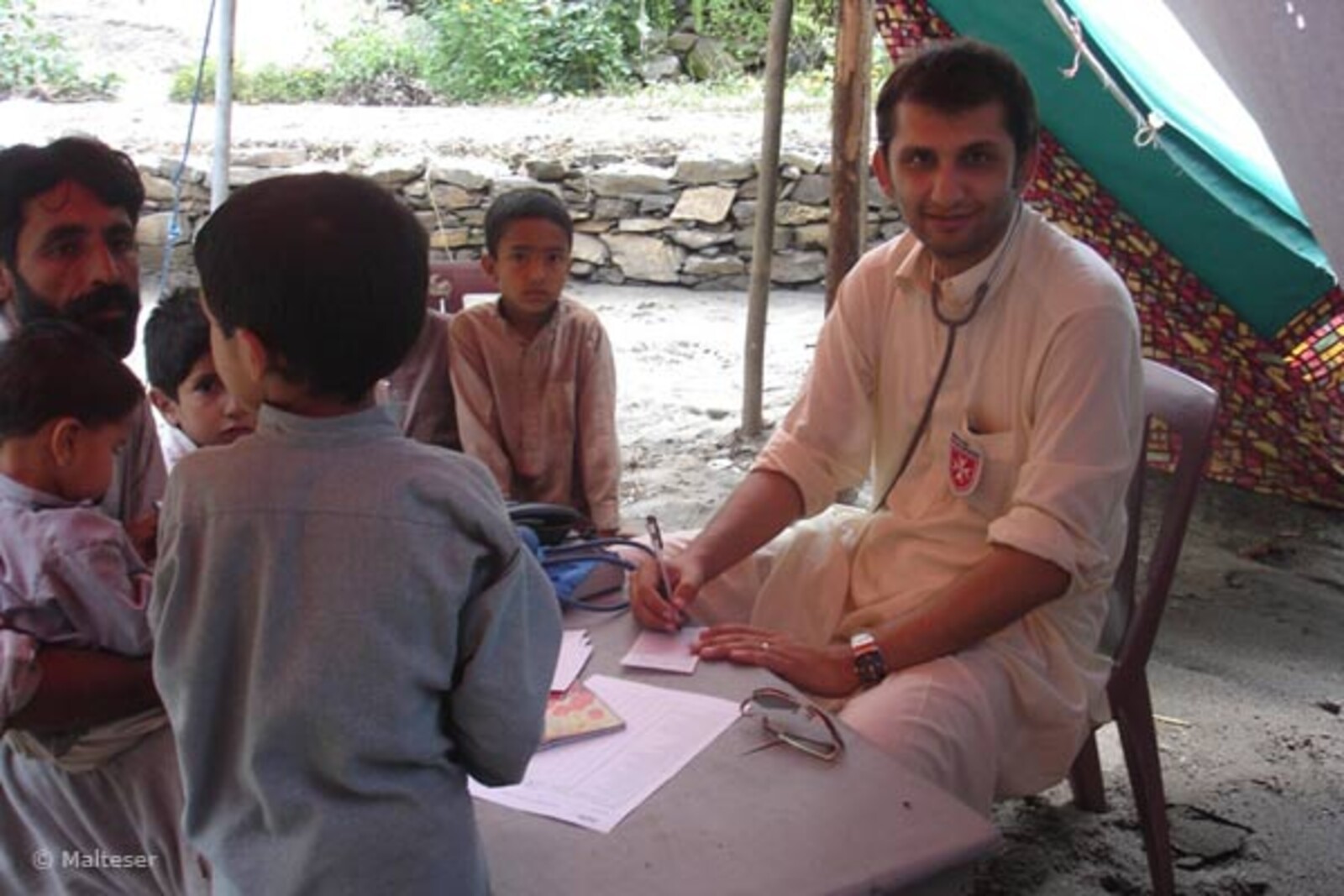 arzt Flut Pakistan: Mobile Klinik der Malteser