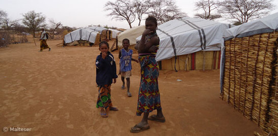 Malische Flüchtlinge im Niger