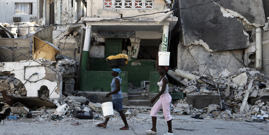 Ein zerstörtes Gebäude nach einem Erdbeben auf Haiti.