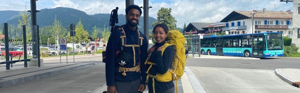 Sali und Yuel wanderten für die Hochwasserhilfe von Aktion Deutschland Hilft Sali und Yuel wanderten für die Hochwasserhilfe von Aktion Deutschland Hilft