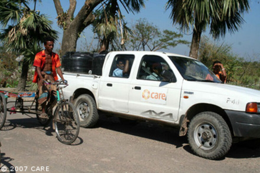 Zyklon Bangladesch: CARE Auto