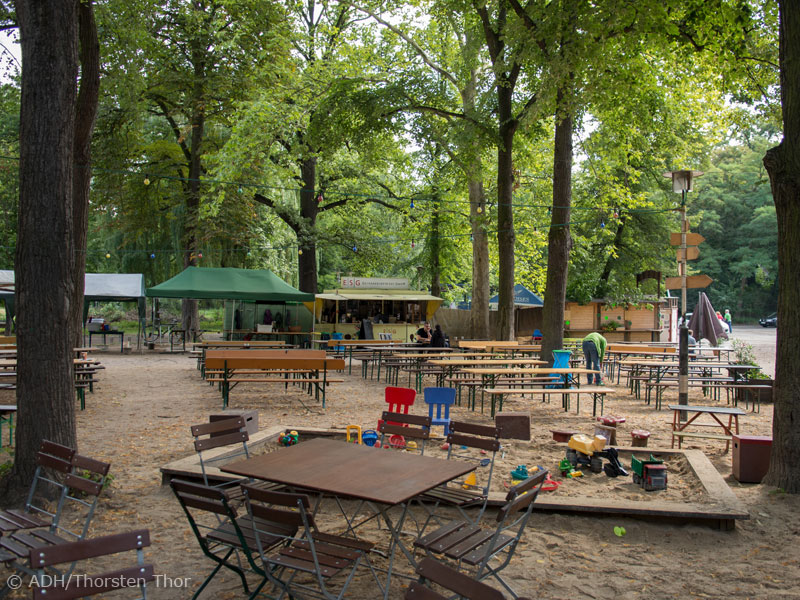 005-bs-hochwasser-okt-5 Unter anderem wurden die Küche, der Pavillon und die Veranstaltungsbühne stark von der Flut in Mitleidenschaft gezogen