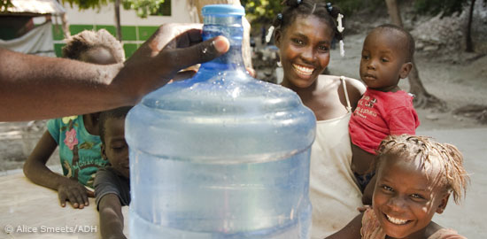 110 € reichen aus, um etwa 150 Menschen am Horn von Afrika einen Monat lang mit sauberem Wasser zu versorgen.