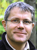 Dr. med. Joost Butenop (Gründer der MEDBOX / Fachreferent Missionsärztlichen Institut Würzburg) <br / >
Dr. med. Joost Butenop