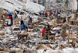 Haiti: Bergung von Hab und Gut