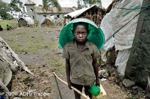 Kongo: Junge im Flüchtlingscamp